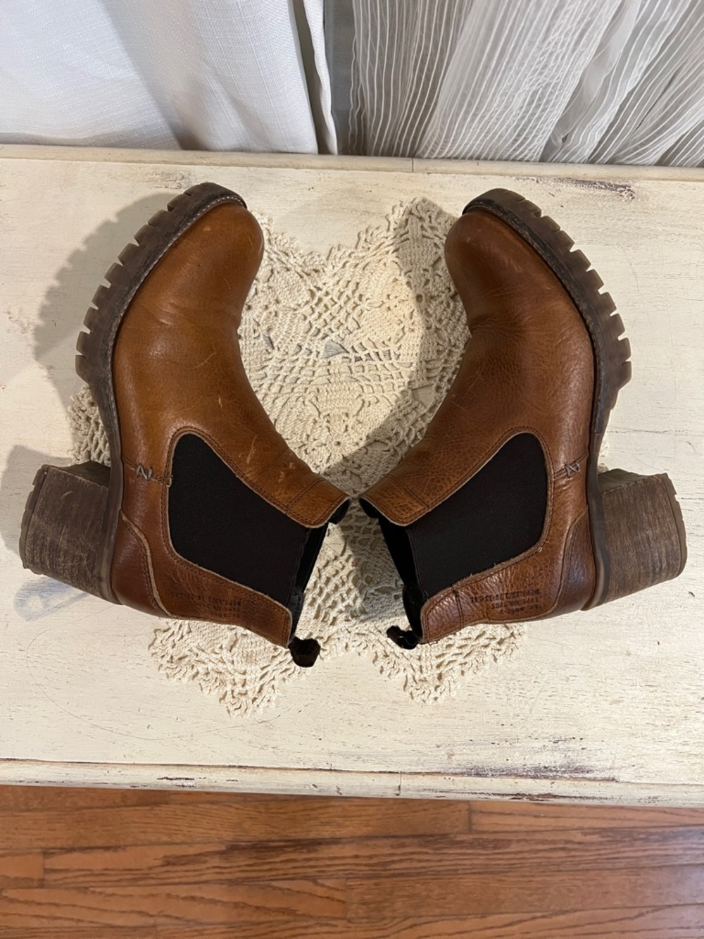 Boutique Brown Leather Chelsea Boots Chunky Heel Lug Sole Made In Portugal Size8 - Picture 9 of 16